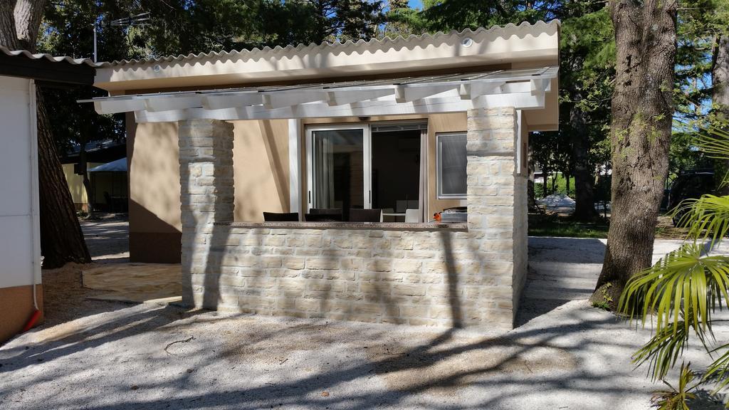 Holiday Park Mimoza Башания Экстерьер фото