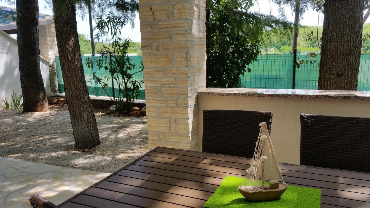 Holiday Park Mimoza Башания Экстерьер фото